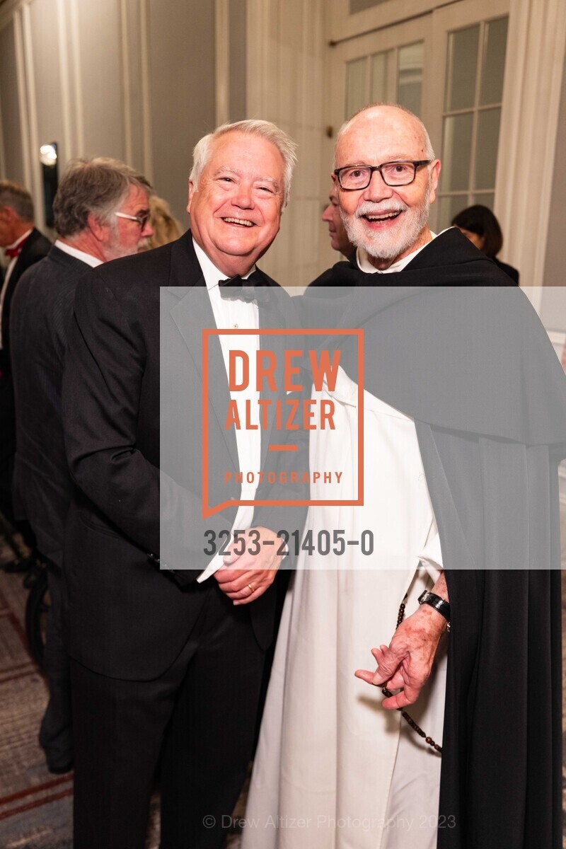 Robb Eklund, Fr. Anthony Rosevear, O.P., St. Dominic's 150th Anniversary Jubilee Gala, Palace Hotel. New Montgomery St, SF, CA 94105 US, October 7th, 2023, Photo #3253-21405-0 Robb Eklund, Fr. Anthony Rosevear, O.P., Photo #3253-21405-0