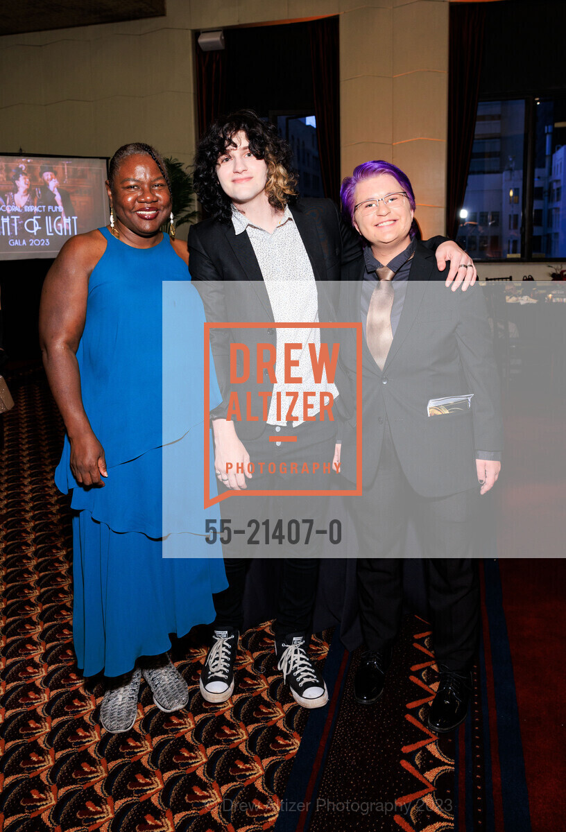 Michelle Myles Chambers, Nick White-Spenik, Theo White-Spenik, NIGHT OF LIGHT Benefiting The Episcopal Impact Fund, The City Club of San Francisco. 155 Sansome St, 10th floor, SF, CA 94104 US, October 7th, 2023, Photo #55-21407-0 Michelle Myles Chambers, Nick White-Spenik, Theo White-Spenik, Photo #55-21407-0