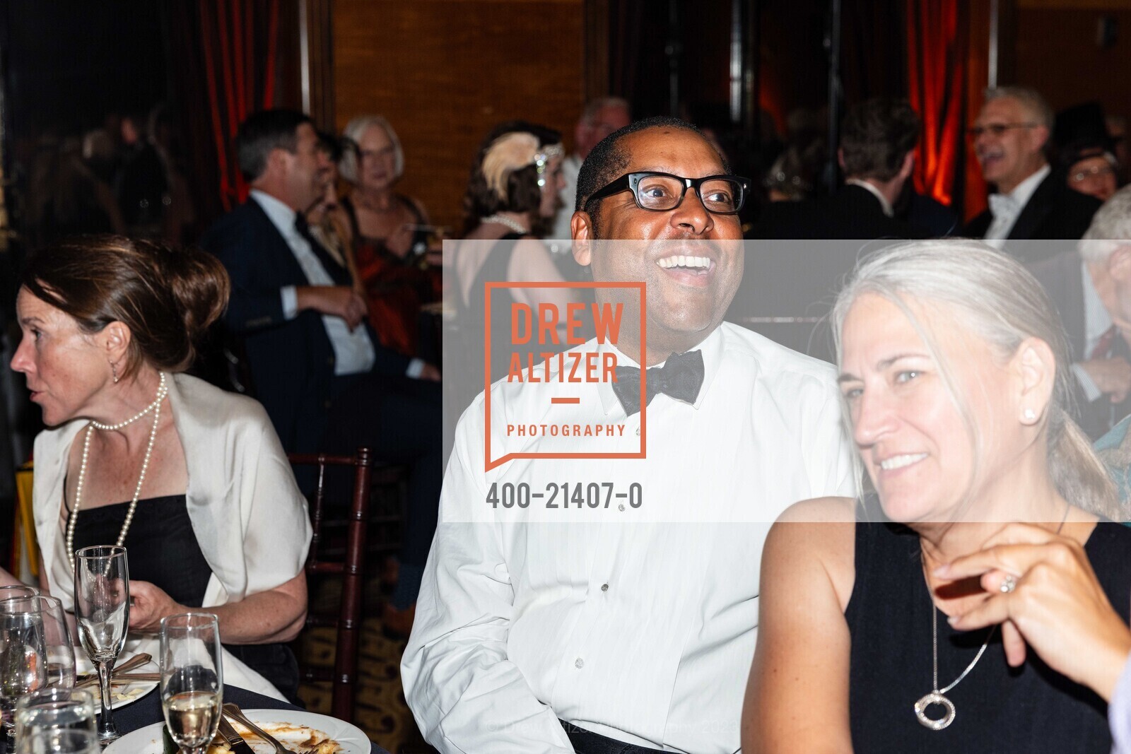 Garrett Price, Amy Price, NIGHT OF LIGHT Benefiting The Episcopal Impact Fund, The City Club of San Francisco. 155 Sansome St, 10th floor, SF, CA 94104 US, October 7th, 2023, Photo #400-21407-0 Garrett Price, Amy Price, Photo #400-21407-0