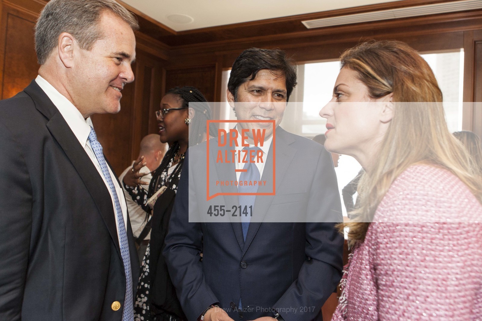 Kevin de Leon, Center for Environmental Health 2017, Four Seasons Hotel 757 Market St San Francisco, California 94103. 757 Market St San Francisco, California 94103, May 4th, 2017, Photo #455-2141 Kevin de Leon, Photo #455-2141