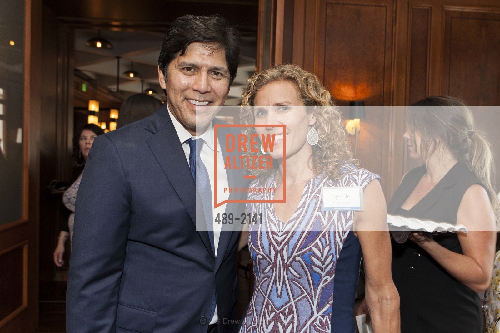 Kevin de Leon, Lynelle Cameron, Center for Environmental Health 2017, Four Seasons Hotel 757 Market St San Francisco, California 94103. 757 Market St San Francisco, California 94103, Photo #489-2141 Kevin de Leon, Lynelle Cameron, Photo #489-2141