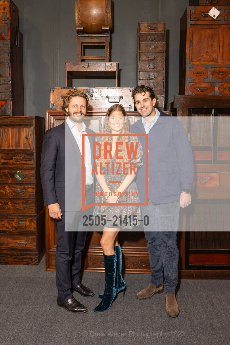 Francis Golet, Stephanie Lawrence, Alexander Douglas, The San Francisco Fall Show Opening Night Gala, Festival Pavilion. 38 Fort Mason, SF, CA 94123 US, October 11th, 2023, Photo #2505-21415-0 Francis Golet, Stephanie Lawrence, Alexander Douglas, Photo #2505-21415-0