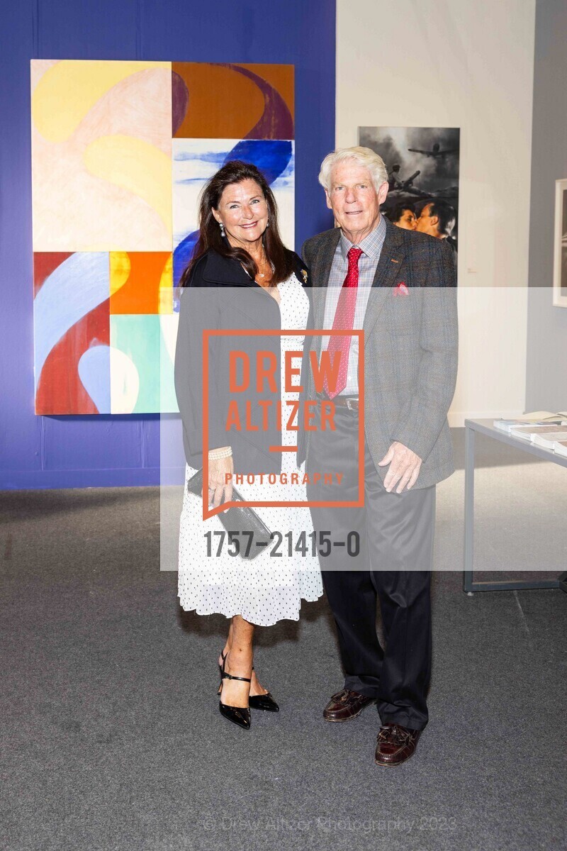 Linda Zider, Robert Bradford, The San Francisco Fall Show Opening Night Gala, Festival Pavilion. 38 Fort Mason, SF, CA 94123 US, October 11th, 2023, Photo #1757-21415-0 Linda Zider, Robert Bradford, Photo #1757-21415-0