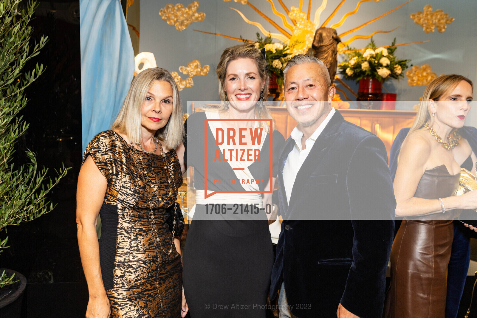 Dayna Sharkey, Janelle Loevner, Benjamin Dhong, The San Francisco Fall Show Opening Night Gala, Festival Pavilion. 38 Fort Mason, SF, CA 94123 US, October 11th, 2023, Photo #1706-21415-0 Dayna Sharkey, Janelle Loevner, Benjamin Dhong, Photo #1706-21415-0