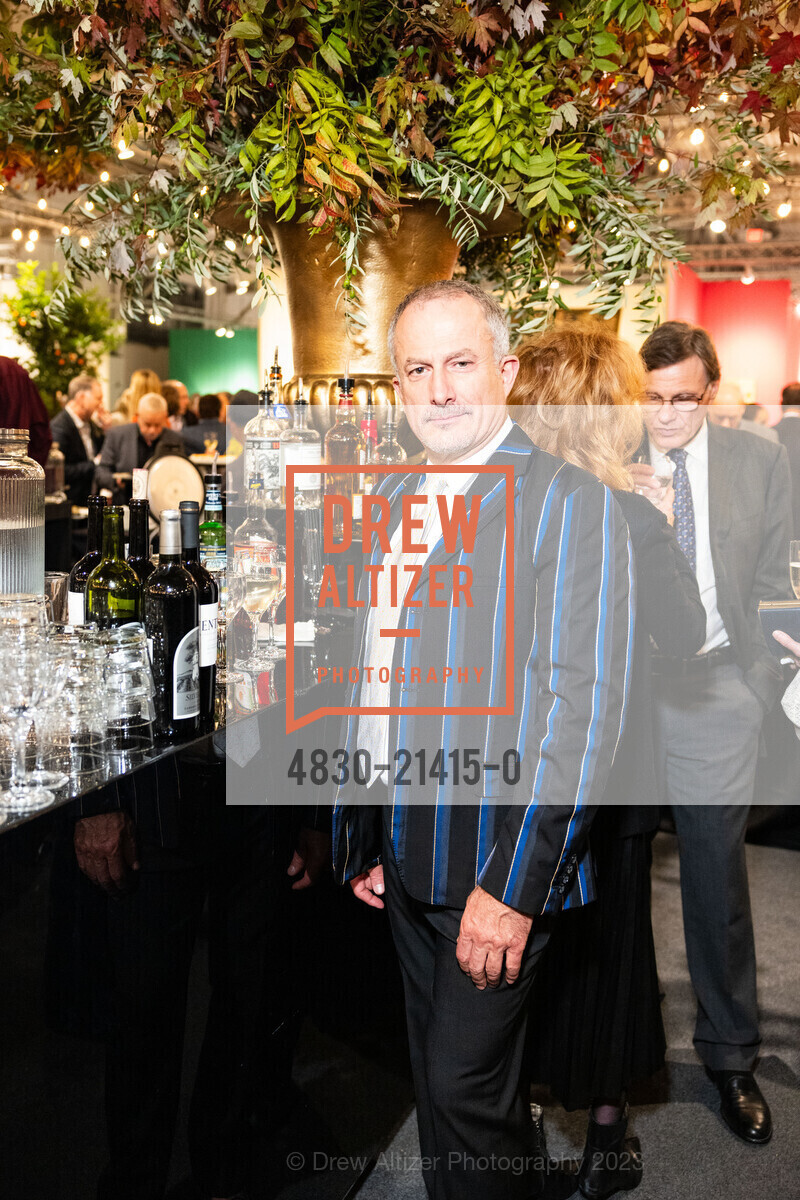 Jorge Maumer, The San Francisco Fall Show Opening Night Gala, Festival Pavilion. 38 Fort Mason, SF, CA 94123 US, October 11th, 2023, Photo #4830-21415-0 Jorge Maumer, Photo #4830-21415-0