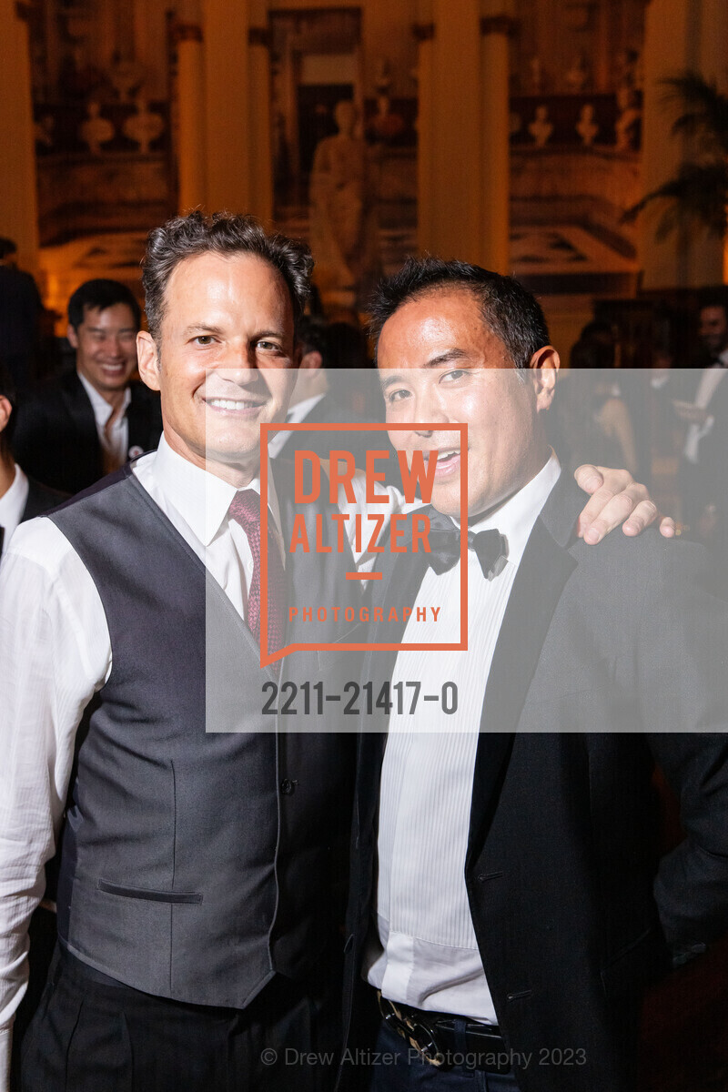 EJ Blumberg, Davin Miyoshi, Photo #2211-21417-0