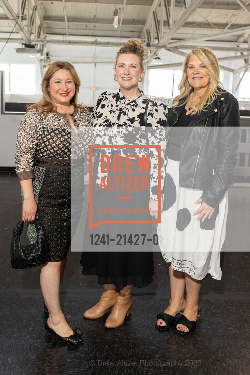 Deirdre Goodman, Kate Kelly, Robin Merwin, ICAA Fall Show Luncheon, Fort Mason Center for Arts and Culture. 2 Marina Blvd., SF, CA 94123 @ 2007 Franklin St, SF, CA 94109 US, October 14th, 2023, Photo #1241-21427-0 Deirdre Goodman, Kate Kelly, Robin Merwin, Photo #1241-21427-0