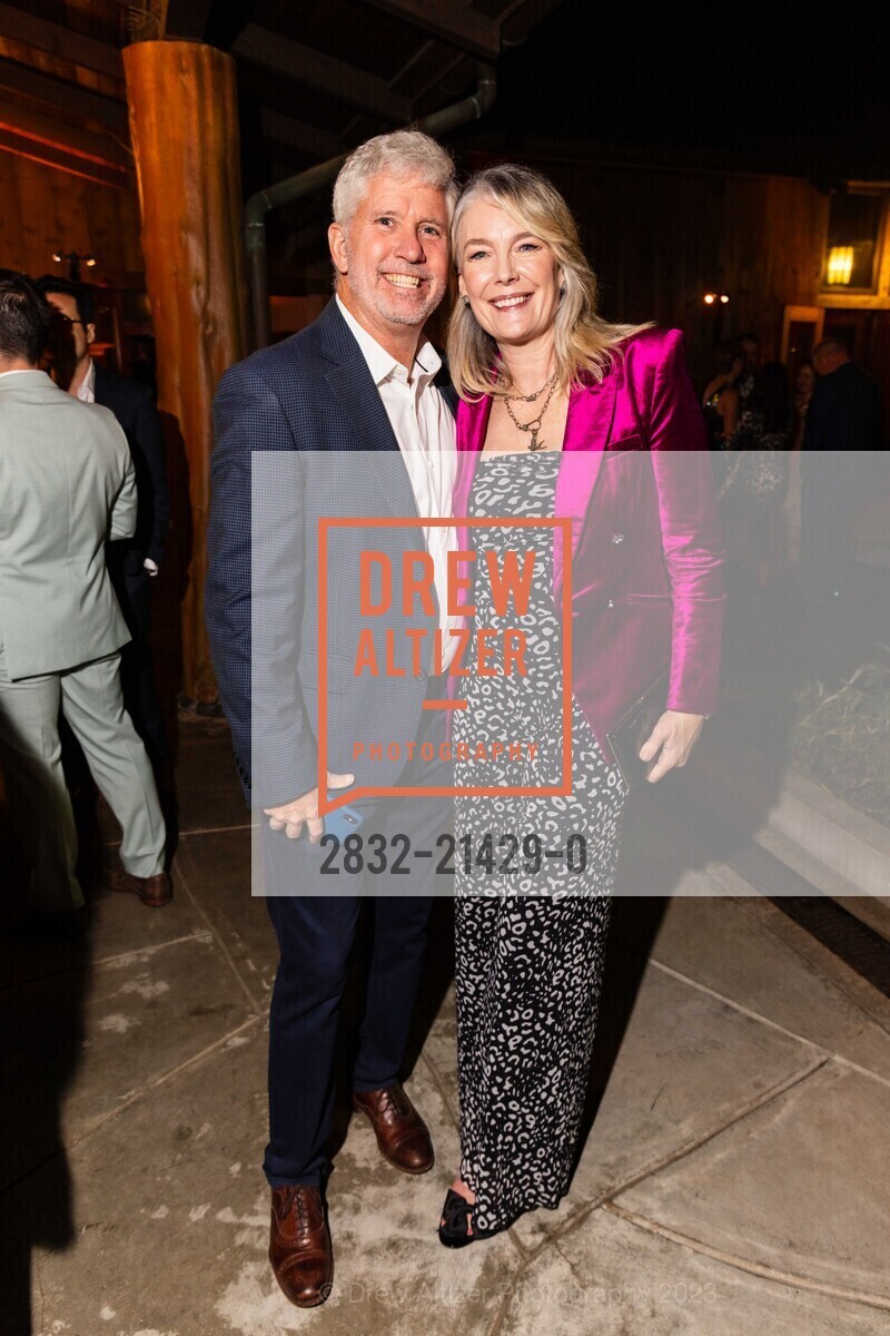 Todd Darling, Kathleen Darling, The FUR BALL Benefiting the San Francisco Zoo, SF Zoological Society. 1 Zoo Rd, SF, CA 94132 US, October 14th, 2023, Photo #2832-21429-0 Todd Darling, Kathleen Darling, Photo #2832-21429-0