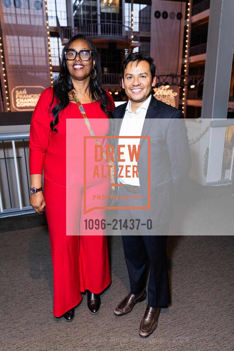 Tina Brown, Oscar Benitez, SFCC Hosts Ebbies 2023, San Francisco Design Center. 101 Henry Adam St, October 19th, 2023, Photo #1096-21437-0 Tina Brown, Oscar Benitez, Photo #1096-21437-0