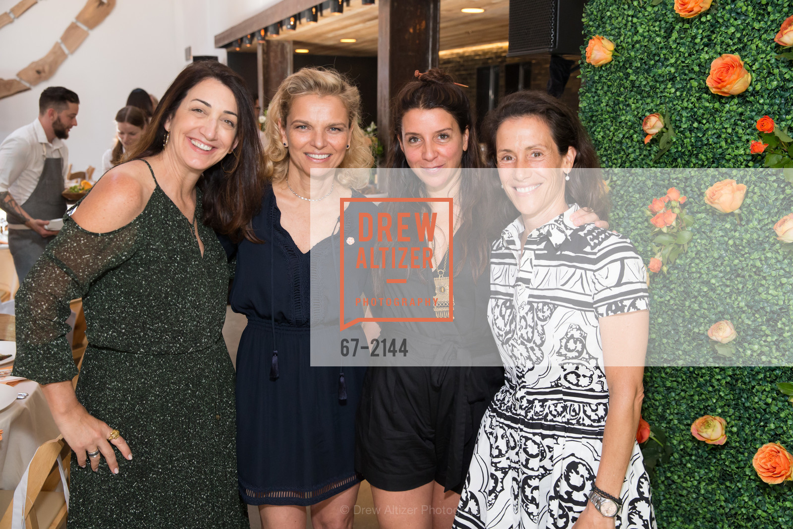 Pam Baer, Leigh Matthes, Maca Huneeus, Eva Price, Photo #67-2144