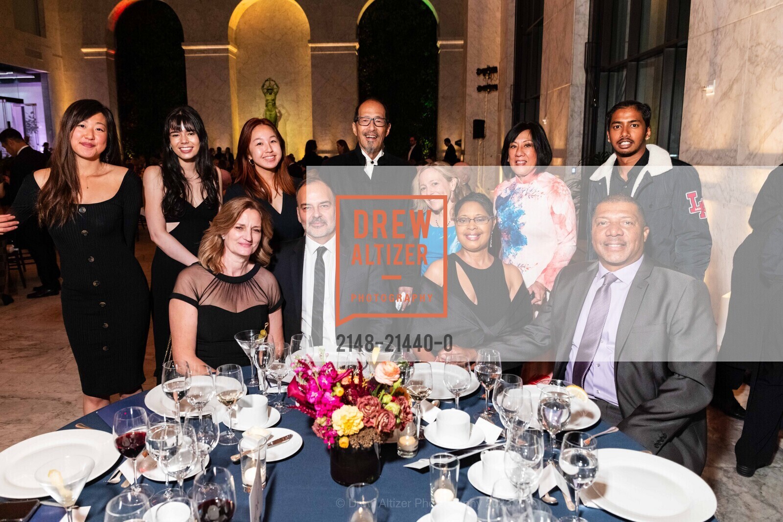 Julie Yiu, Carrie Maxwell, Usief Hasan, Tim Hutchinson, Clem Howard, The Junior League of San Francisco Women's Leadership Gala 2023, The Green Room. 401 Van Ness Ave, SF, CA 94102 US, October 21st, 2023, Photo #2148-21440-0 Julie Yiu, Carrie Maxwell, Usief Hasan, Tim Hutchinson, Clem Howard, Photo #2148-21440-0