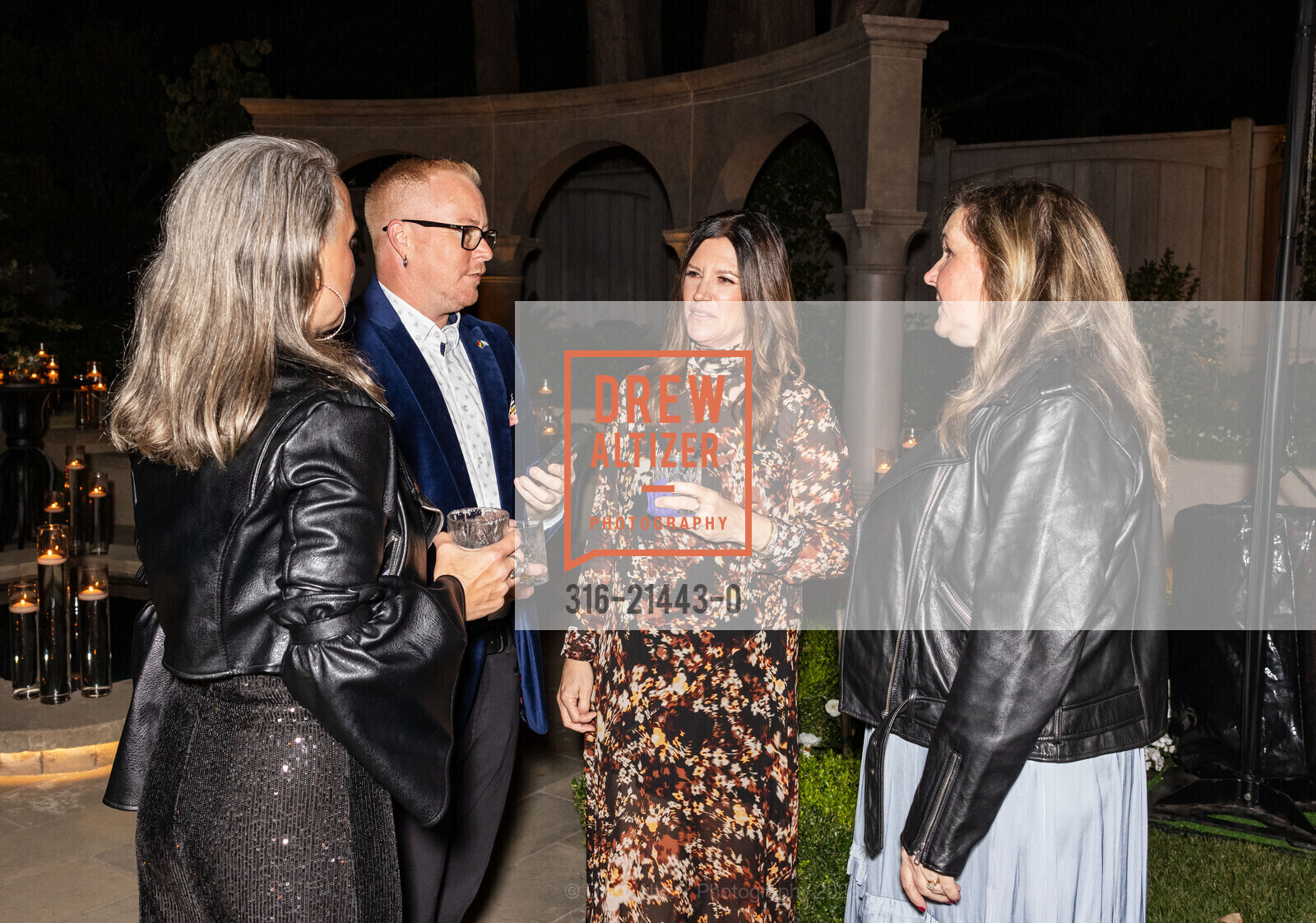 Alice Ricci, Stan Weevil, Karen Ellis, Kristin Malin, Photo #316-21443-0