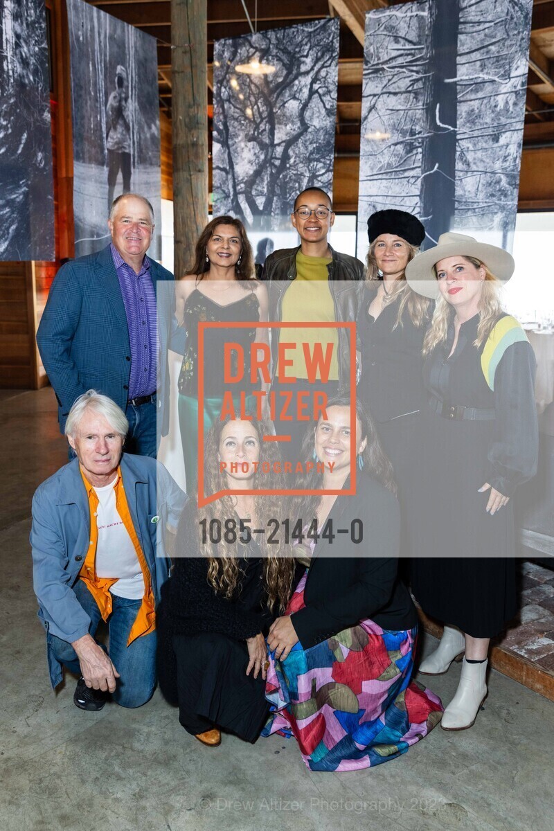 Joe Oliveira, Albert Braun, Nicole Buffett, Lauren DiCioccio, Monique Desto, Anna Sidana, Alex Nichols, Tiffany Shlain, Djerassi Artful Harvest Gala, Djerassi Resident Artists Program. 2325 Bear Gulch Rd, Woodside, CA 94062 US, October 22nd, 2023, Photo #1085-21444-0 Joe Oliveira, Albert Braun, Nicole Buffett, Lauren DiCioccio, Monique Desto, Anna Sidana, Alex Nichols, Tiffany Shlain, Photo #1085-21444-0