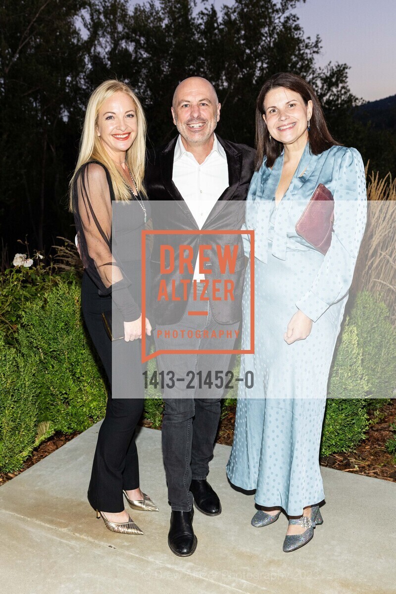 Sarah Wade, Frank Lonergan, Sara Weinstein, Photo #1413-21452-0