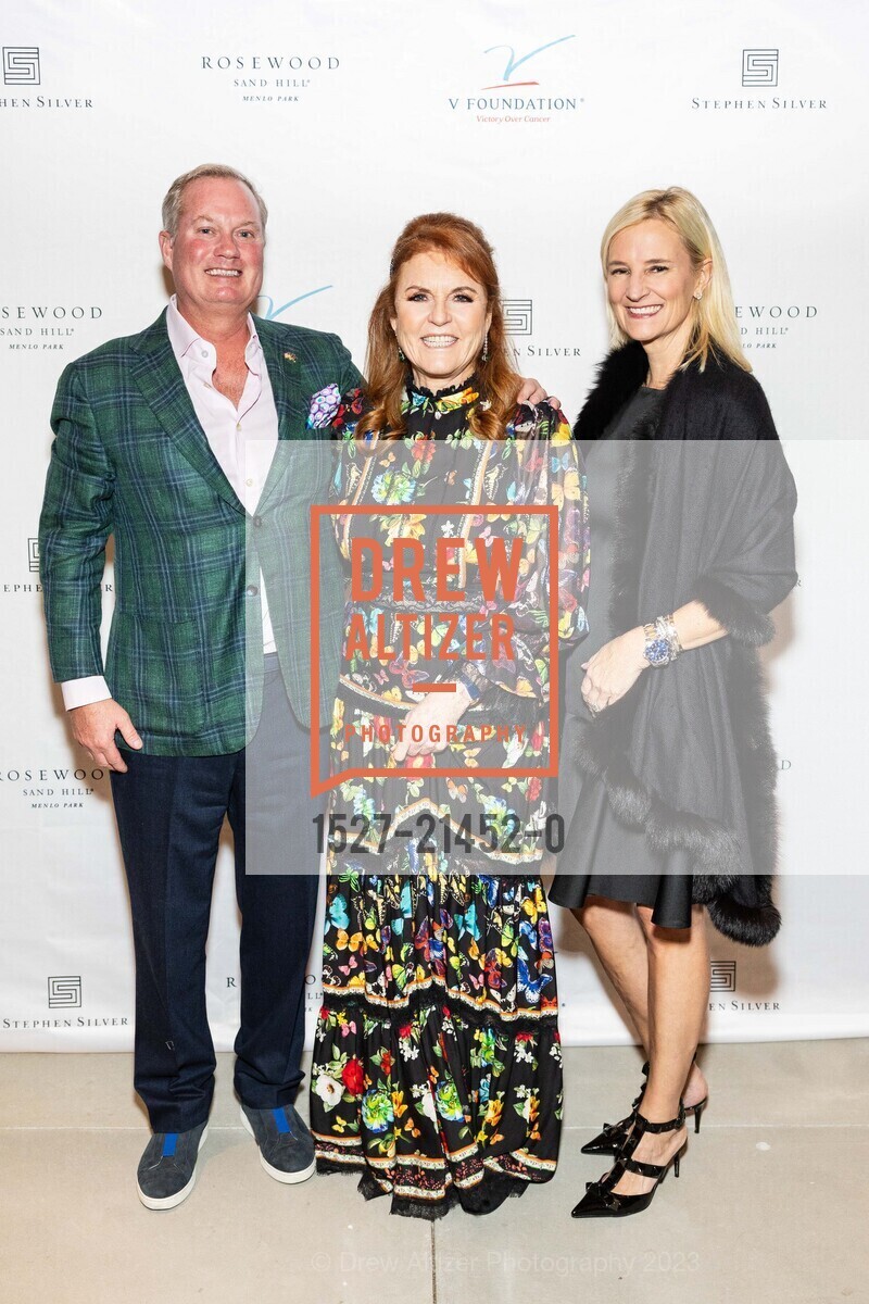 John Underwood, Sarah Ferguson, Amy Underwood, The V Foundation's "Dinner with the Duchess", Private Residence, October 27th, 2023, Photo #1527-21452-0 John Underwood, Sarah Ferguson, Amy Underwood, Photo #1527-21452-0