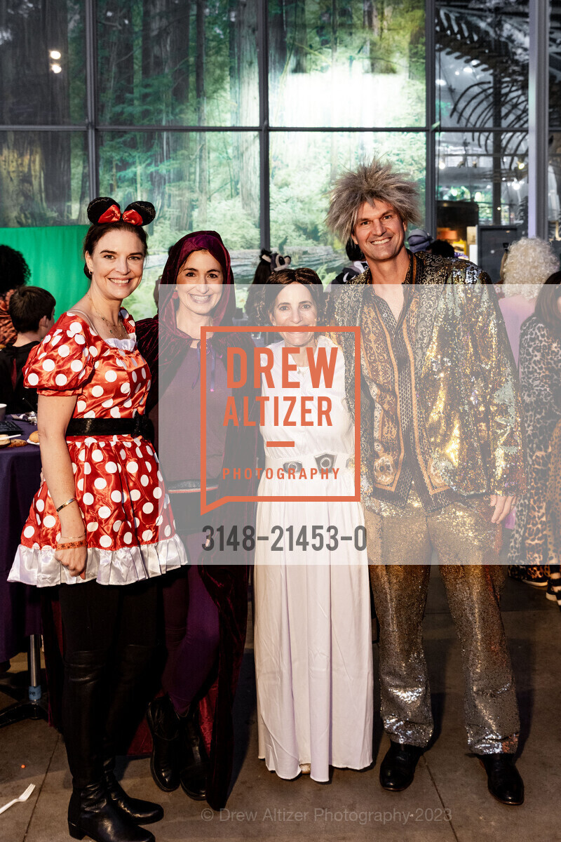 Kate Burge, Anne Irwin, Leslie Bunim, James Conder, California Academy's SuperNatural Halloween 2023, California Academy of Sciences. 55 Music Concourse Dr, SF, CA 94118 US, October 27th, 2023, Photo #3148-21453-0 Kate Burge, Anne Irwin, Leslie Bunim, James Conder, Photo #3148-21453-0