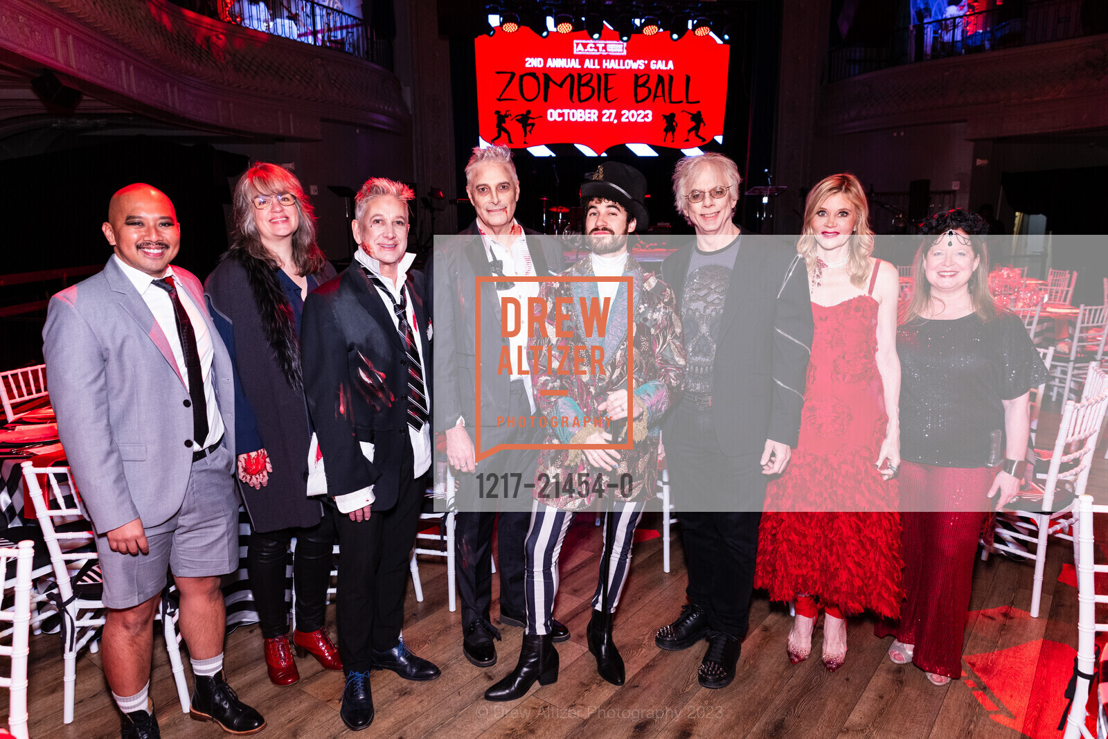 Jomar Tagatac, Pam MacKinnon, Joe D'Alessandro, David Jones, Darren Criss, John Little, Heather Stallings Little, Jennifer Bielstein, A.C.T.'s 2nd Annual All Hallows' Gala: Zombie Ball 2023, August Hall. 420 Mason Street, San Francisco, CA 94102 US, October 27th, 2023, Photo #1217-21454-0 Jomar Tagatac, Pam MacKinnon, Joe D'Alessandro, David Jones, Darren Criss, John Little, Heather Stallings Little, Jennifer Bielstein, Photo #1217-21454-0