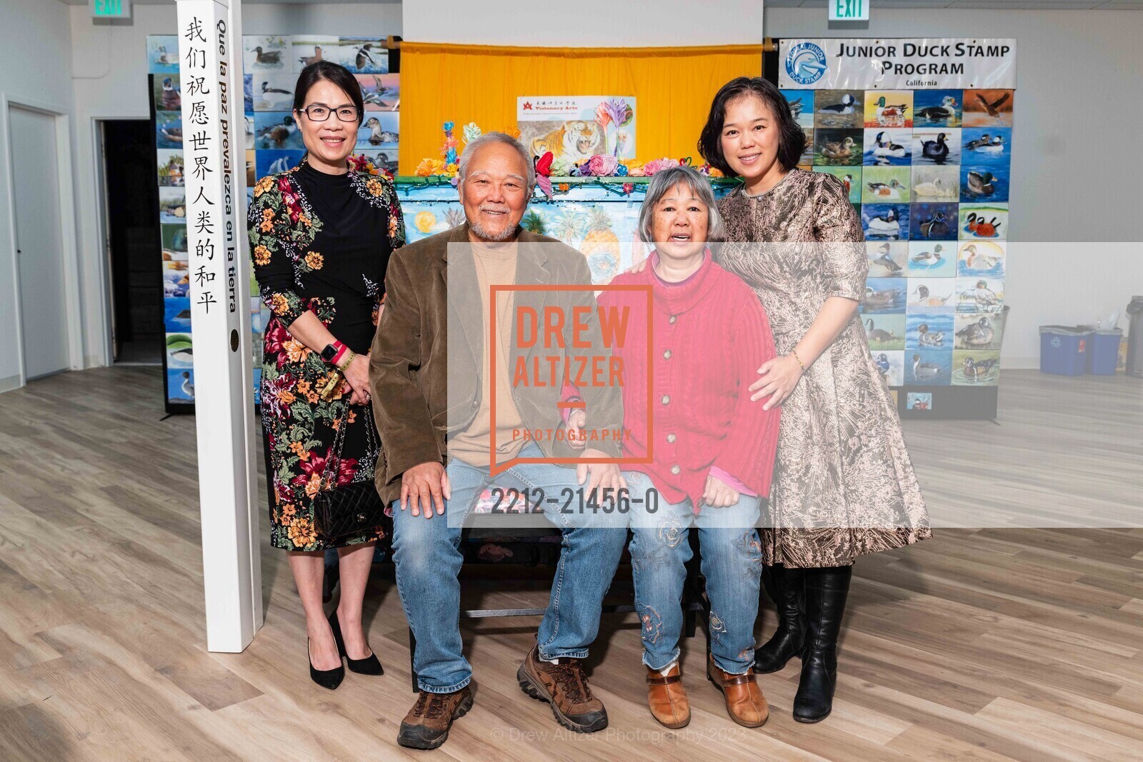 Lisa Ye, Jianyou Yang, Lixia Wang, Helen Yang, You and i in Harmony Hosted by Visionary Arts, Suite A106 and A107. 1072 S De Anza Blvd, San Jose, CA 95129 US, October 28th, 2023, Photo #2212-21456-0 Lisa Ye, Jianyou Yang, Lixia Wang, Helen Yang, Photo #2212-21456-0