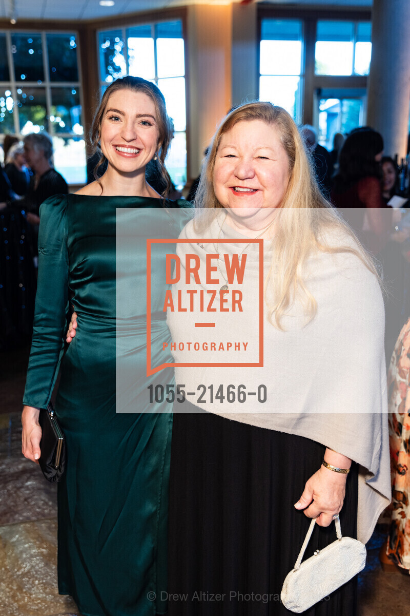 Valerie Ware, Marin Magazine's Carolyn Ware, Side By Side's Reach for the Stars 2023 Gala, Mill Valley Community Center. 180 Camino Alto, Mill Valley, ca 94941 US, November 4th, 2023, Photo #1055-21466-0 Valerie Ware, Marin Magazine's Carolyn Ware, Photo #1055-21466-0