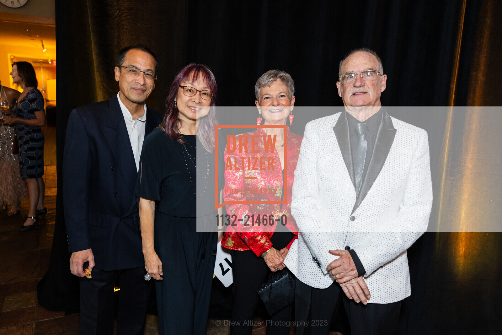 Jeff Yee, Jolene Yee, Ann Albano, Russell Albano, Side By Side's Reach for the Stars 2023 Gala, Mill Valley Community Center. 180 Camino Alto, Mill Valley, ca 94941 US, November 4th, 2023, Photo #1132-21466-0 Jeff Yee, Jolene Yee, Ann Albano, Russell Albano, Photo #1132-21466-0