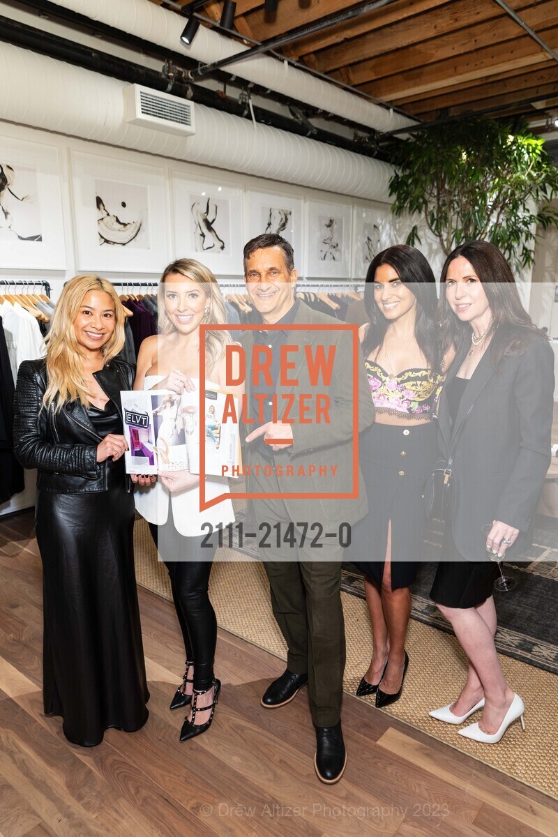 Alexandra O'Brien, Michael McCarthy, Ami Palan, Teresa Palmer, Banana Republic's Geary Flagship Store Grand Opening, Banana Republic. 152 Geary St, SF, CA 94108 US, November 2nd, 2023, Photo #2111-21472-0 Alexandra O'Brien, Michael McCarthy, Ami Palan, Teresa Palmer, Photo #2111-21472-0