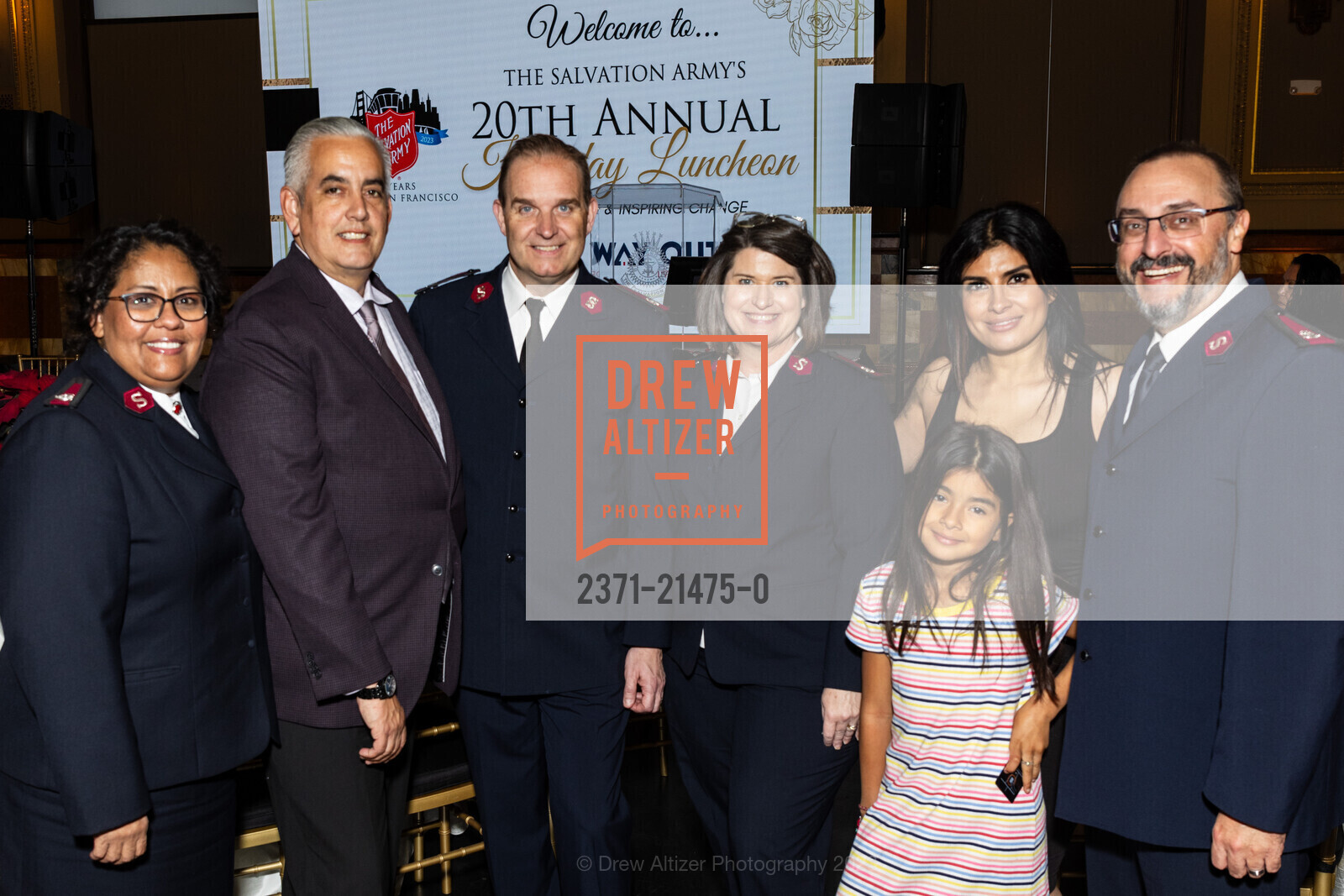 Angela Strickland, Thomas Wolf, Darren Norton, Mary Norton, Mireya Pelayo, Daisy Pelayo, Derek Strickland, Salvation Army's Holiday Luncheon, The Hibernia. 1 Jones St, SF, CA 94102 US, November 8th, 2023, Photo #2371-21475-0 Angela Strickland, Thomas Wolf, Darren Norton, Mary Norton, Mireya Pelayo, Daisy Pelayo, Derek Strickland, Photo #2371-21475-0