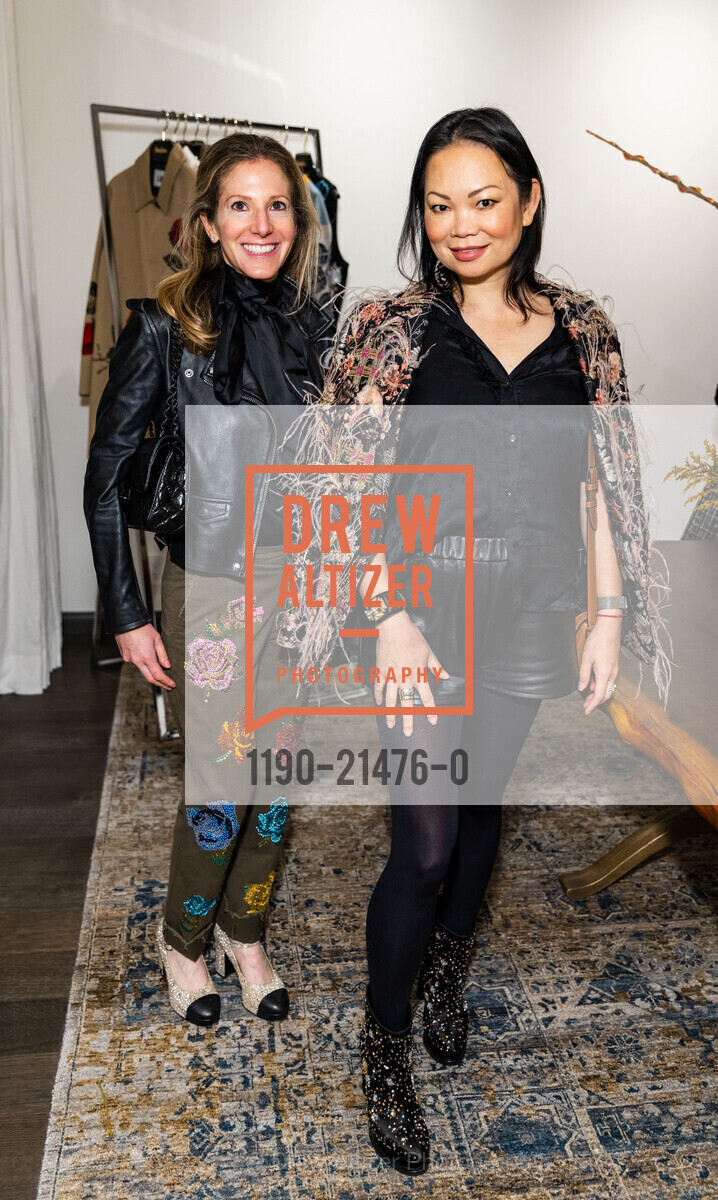 Abby Teisch, Genie Hua, Photo #1190-21476-0