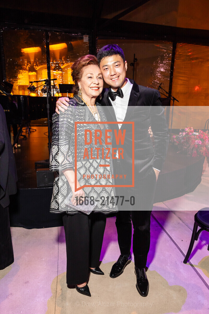 Maria Manetti Shrem, Yang Bao, Opus One Premieres: Yang Bao’s Sol One, Opus One Winery. 7900 St Helena Hwy, Oakville, CA 94562 US, Photo #1668-21477-0 Maria Manetti Shrem, Yang Bao, Photo #1668-21477-0