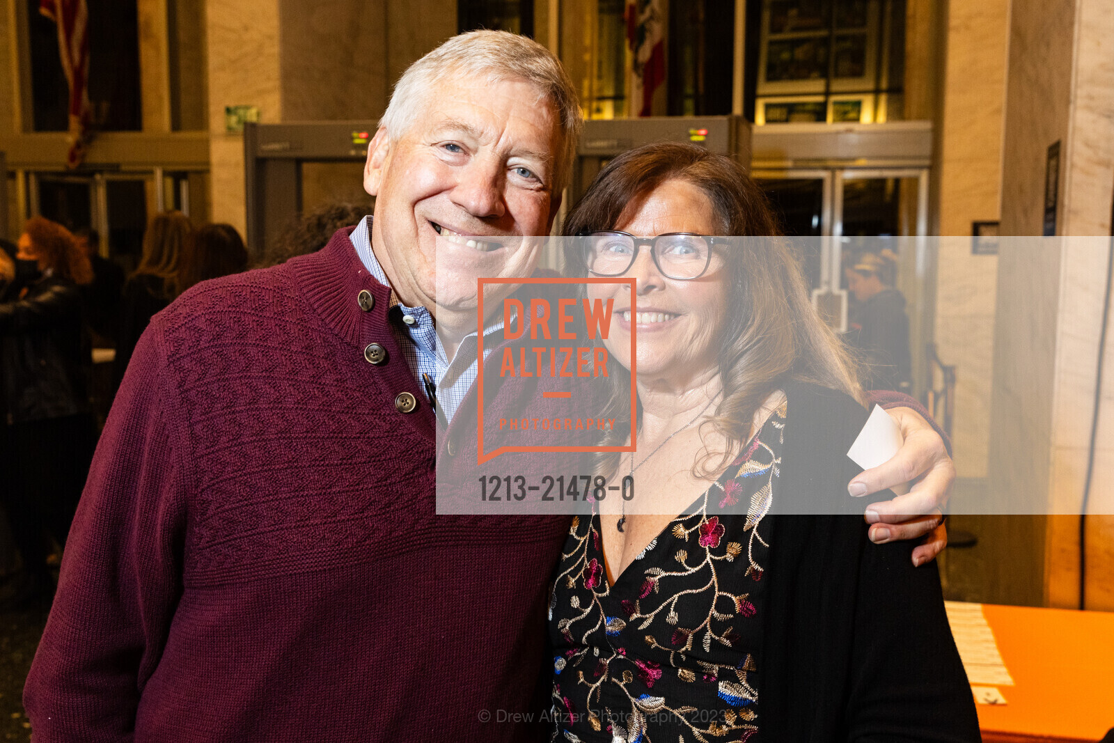 Pete Sittnick, Kathy Sittnick, SF GLIDE Holiday Jam, SF Masonic Auditorium. 1111 California St, SF, CA 94108 US, November 9th, 2023, Photo #1213-21478-0 Pete Sittnick, Kathy Sittnick, Photo #1213-21478-0
