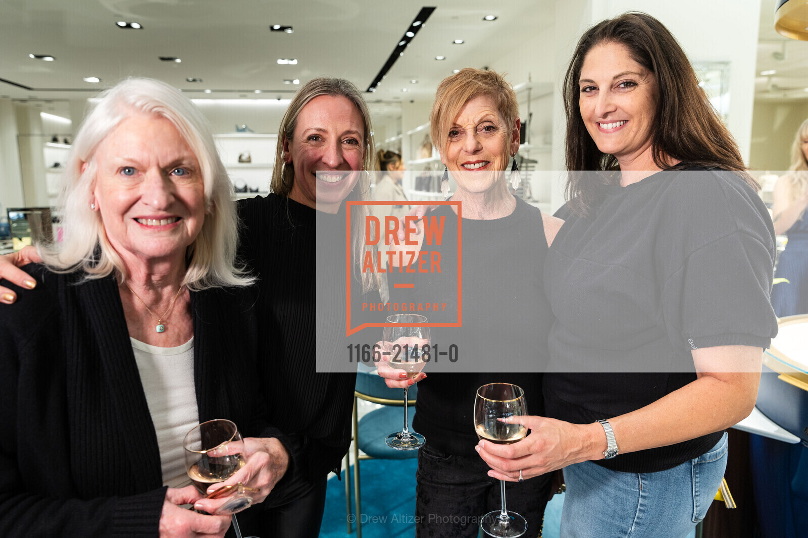 Janet Farrell, Jen Harpe, Diane Leventhal, Ashley Burke, Photo #1166-21481-0