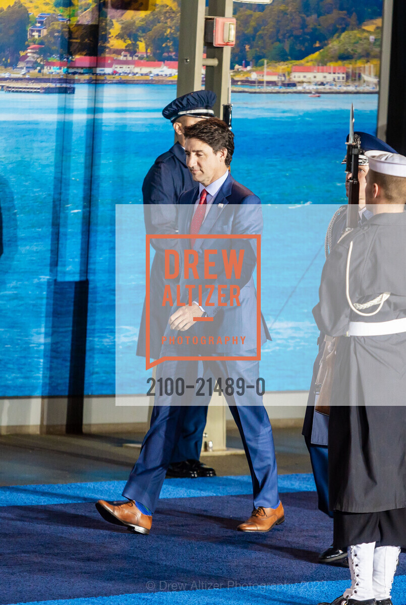 Justin Trudeau, Blue Carpet Arrivals at APEC Leader's Week 2023, Exploratorium. The Embarcadero, SF, CA 94111 US, November 15th, 2023, Photo #2100-21489-0 Justin Trudeau, Photo #2100-21489-0