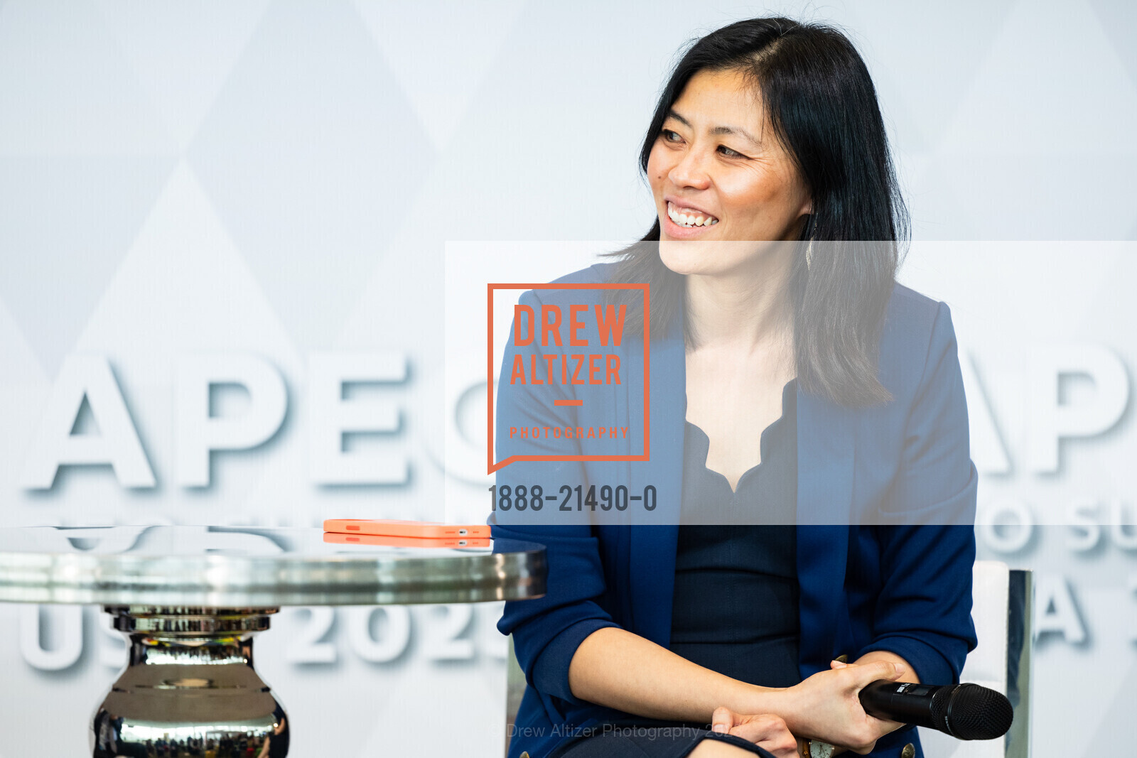 Tammy Ma, Asia Society Northern California at APEC CEO Summit 2023, San Francisco. SF, CA US, November 16th, 2023, Photo #1888-21490-0 Tammy Ma, Photo #1888-21490-0