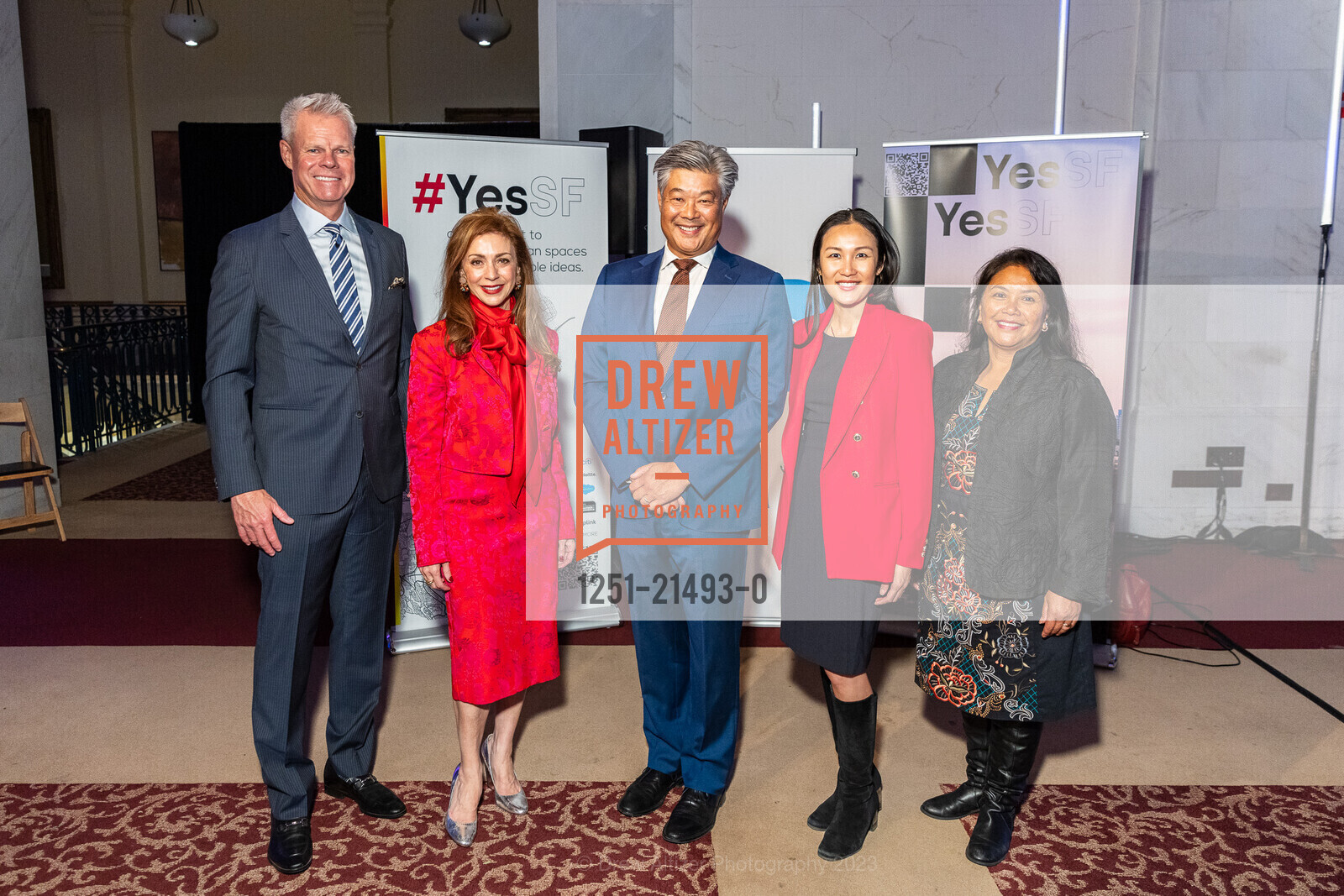 Paul Clemmons, Maryam Mudurgolu, Rodney Fong, Sharon Lai, Hydra Mendoza, San Francisco Chamber of Commerce & The APEC Innovation Zone at City Hall, San Francisco City Hall. 1 Dr Carlton B Goodlett Pl, SF, CA 94102, November 16th, 2023, Photo #1251-21493-0 Paul Clemmons, Maryam Mudurgolu, Rodney Fong, Sharon Lai, Hydra Mendoza, Photo #1251-21493-0
