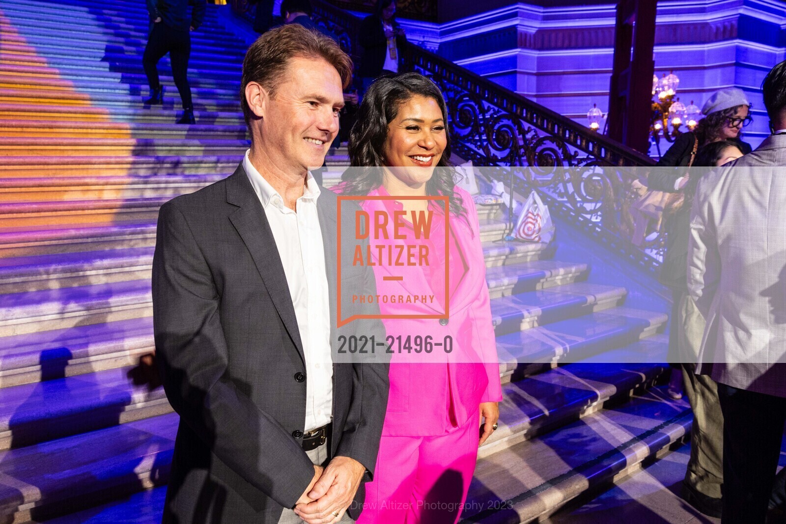Andrew Crimston, London Breed, Photo #2021-21496-0