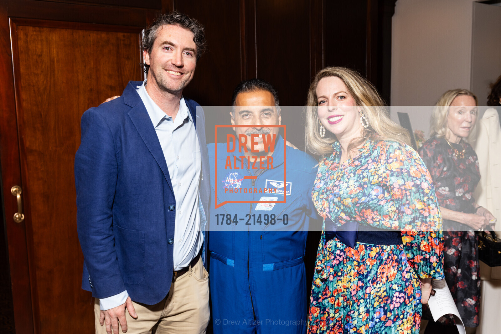 Niall Kavanagh, Jose Hernandez, Caitlin Kavanagh, Bay Scholars Annual Thanksgiving Luncheon, The Julia Morgan Ballroom. 465 California St, San Francisco, CA 94104, November 17th, 2023, Photo #1784-21498-0 Niall Kavanagh, Jose Hernandez, Caitlin Kavanagh, Photo #1784-21498-0