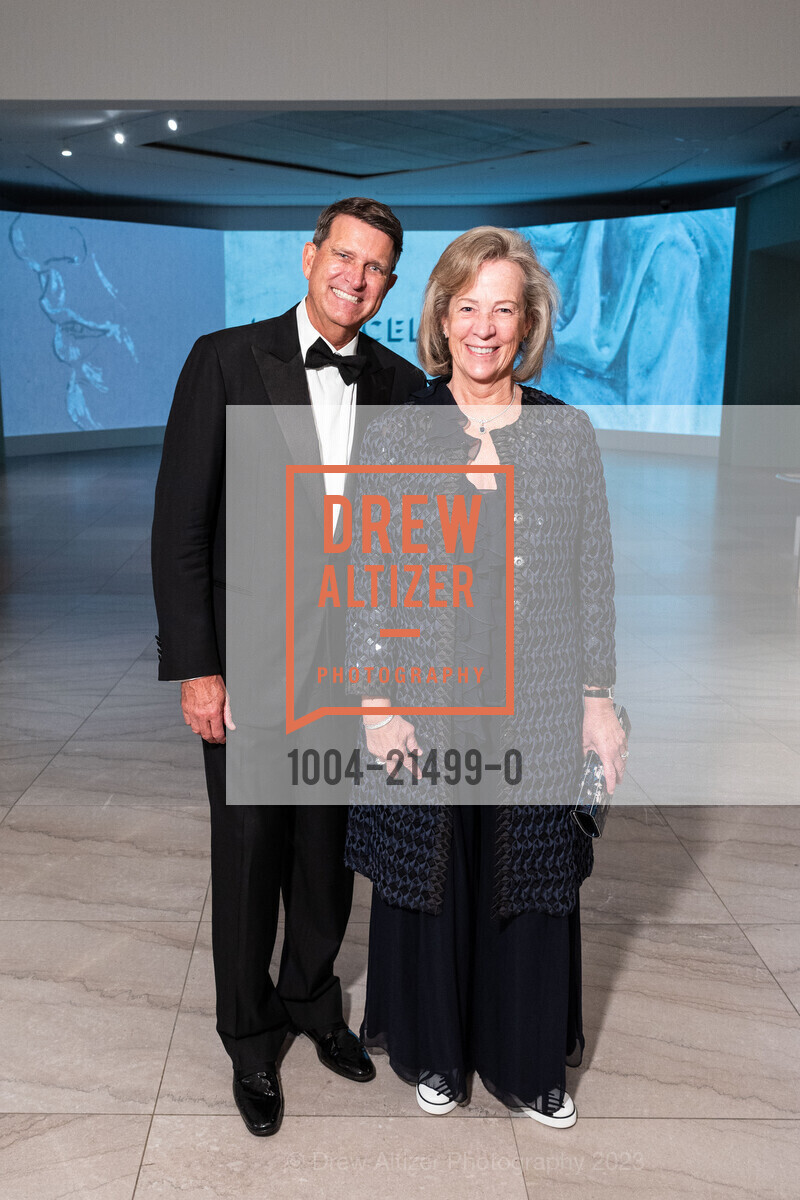 Ed Poole, Lynn Poole, Botticelli Drawings Black Tie Dinner, Legion of Honor. 100 34th Ave, SF, CA 94121 US, November 17th, 2023, Photo #1004-21499-0 Ed Poole, Lynn Poole, Photo #1004-21499-0