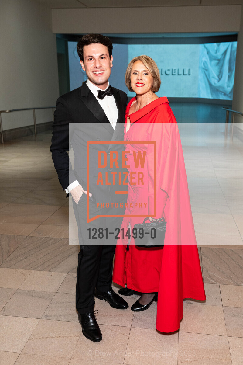 Furio Rinaldi, Luanne Andreotti, Botticelli Drawings Black Tie Dinner, Legion of Honor. 100 34th Ave, SF, CA 94121 US, November 17th, 2023, Photo #1281-21499-0 Furio Rinaldi, Luanne Andreotti, Photo #1281-21499-0