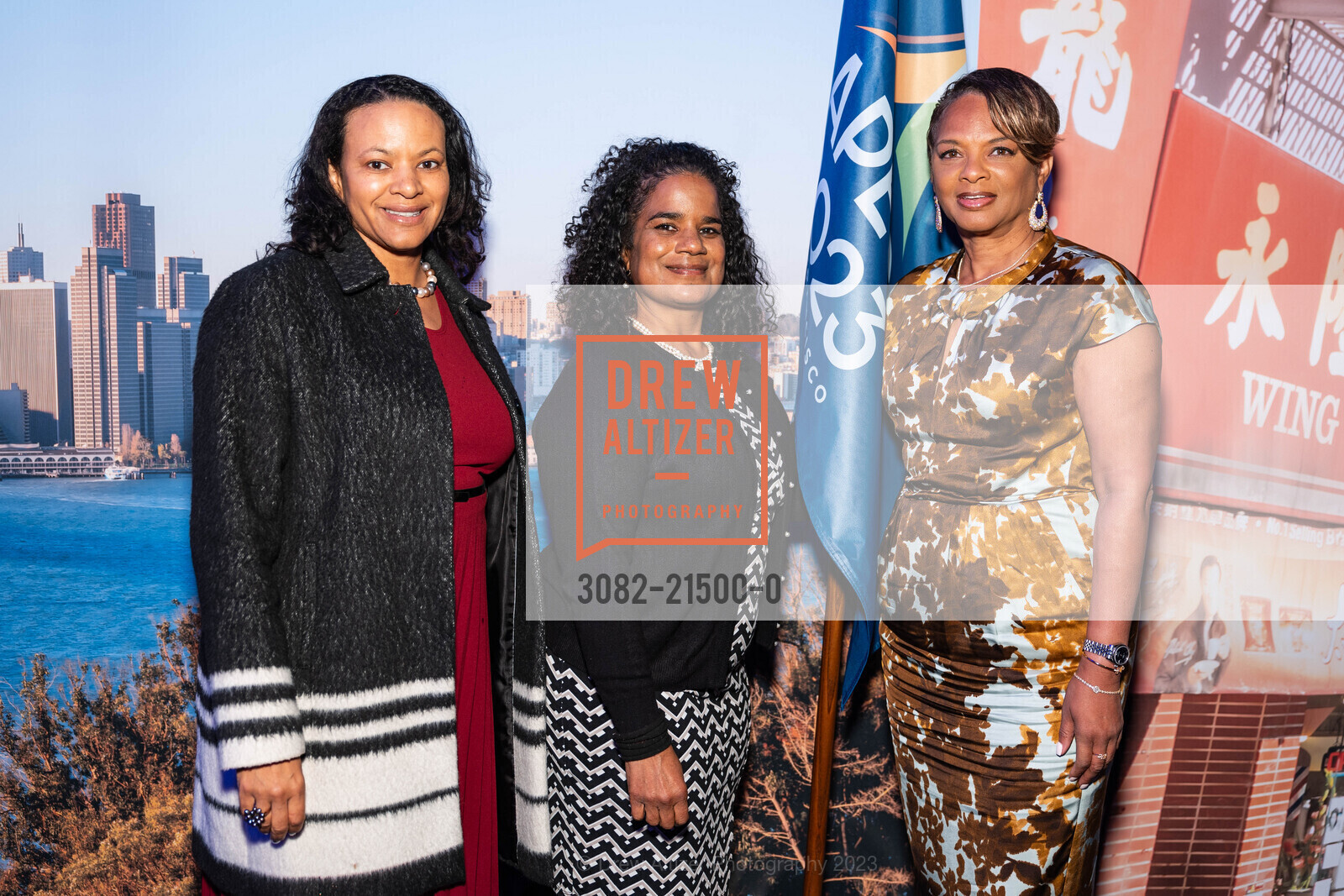 Leah Williams, Cynthia Bagby, Shonda Scott, Photo #3082-21500-0