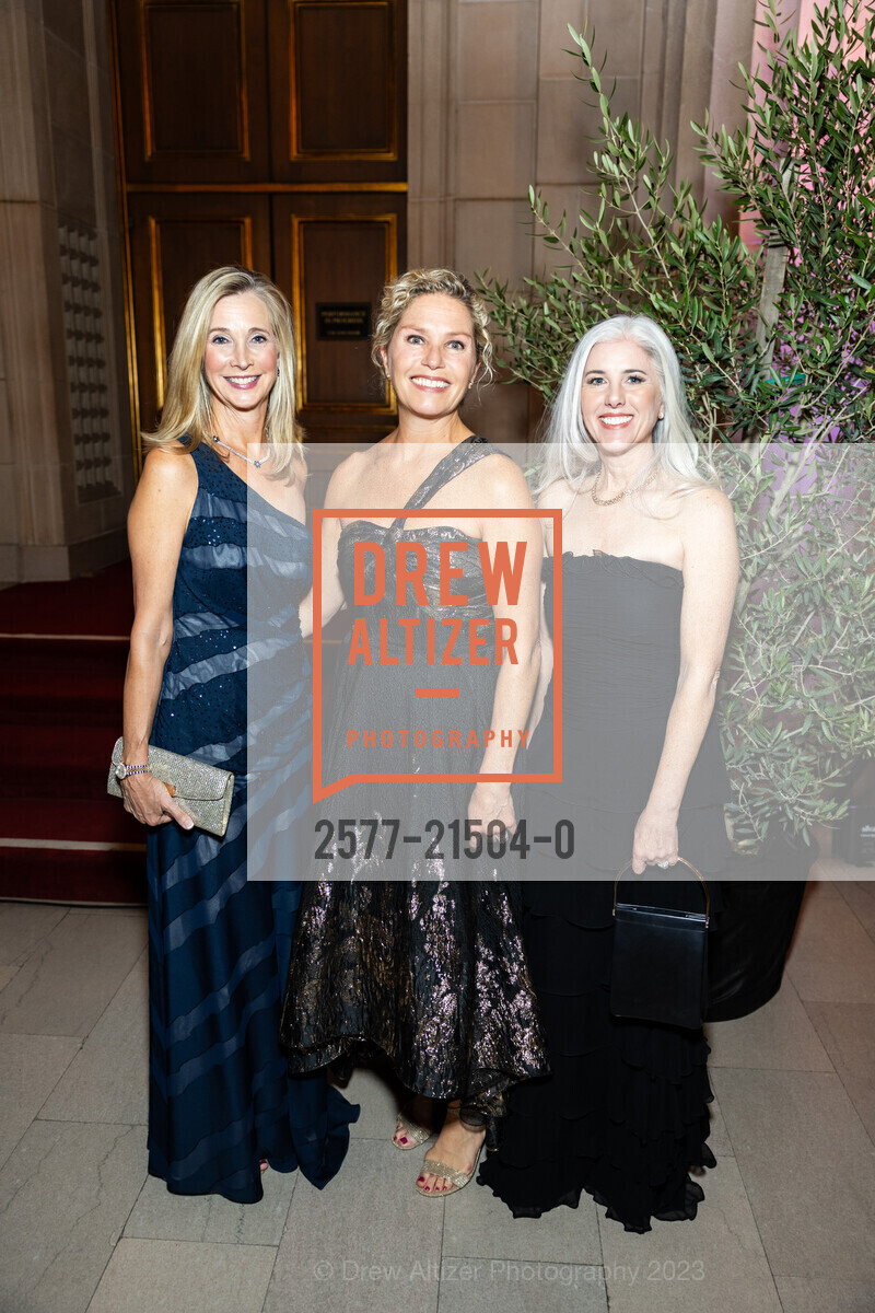 Courtney Labe, Hillary McGonigle, Virginia Leen, San Francisco Opera Guild Evening on The Stage, War Memorial Opera House. 301 Van Ness Ave, SF, CA 94102 US, November 28th, 2023, Photo #2577-21504-0 Courtney Labe, Hillary McGonigle, Virginia Leen, Photo #2577-21504-0