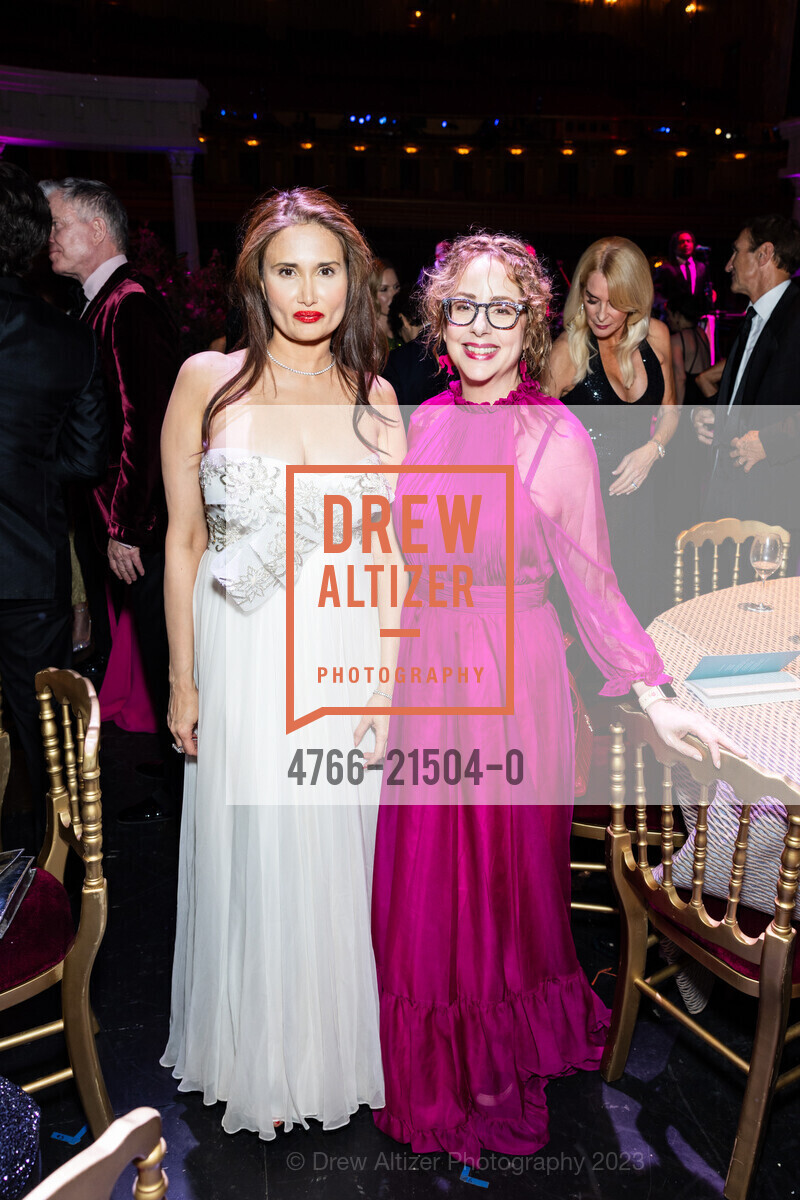 Hafsa Burt, Stephanie Block, Photo #4766-21504-0