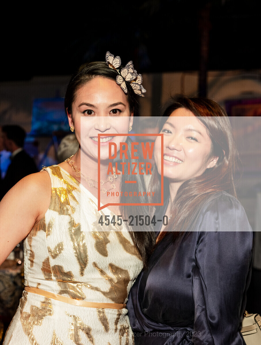 Carolyn Fung, Alice Liu, San Francisco Opera Guild Evening on The Stage, War Memorial Opera House. 301 Van Ness Ave, SF, CA 94102 US, November 28th, 2023, Photo #4545-21504-0 Carolyn Fung, Alice Liu, Photo #4545-21504-0