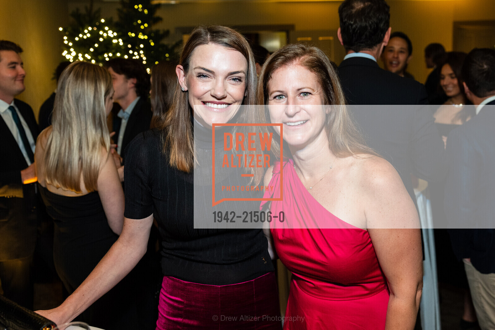 Heather Meyerdirk, Kathryn Powers, Jingle & Mingle 2023 Benefiting Children Of Shelters, Private Residence, Photo #1942-21506-0 Heather Meyerdirk, Kathryn Powers, Photo #1942-21506-0