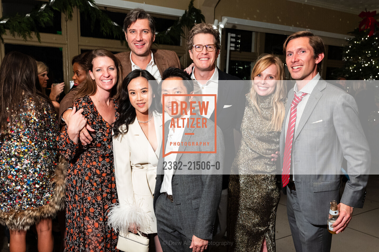 Sarah Baum, John Casnocha, Christine Chan, Eric Tang, Ralph Drybrough, Catherine Drybrough, Scott Kohler, Jingle & Mingle 2023 Benefiting Children Of Shelters, Private Residence, Photo #2382-21506-0 Sarah Baum, John Casnocha, Christine Chan, Eric Tang, Ralph Drybrough, Catherine Drybrough, Scott Kohler, Photo #2382-21506-0