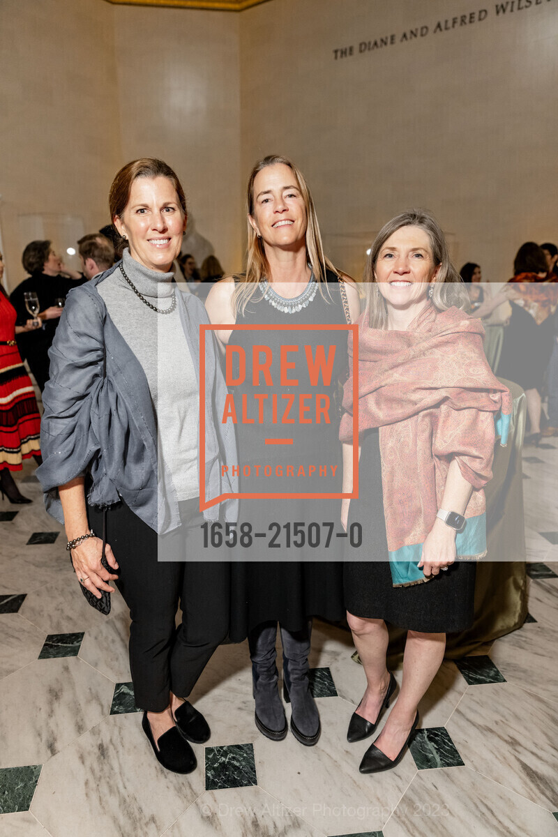 Jennifer Forbeck, Tracy Artadi, Lisa Grove, FAMSF Botticelli Exhibit Donor Opening Night, Legion of Honor. 100 34th Ave, SF, CA 94121 US, November 30th, 2023, Photo #1658-21507-0 Jennifer Forbeck, Tracy Artadi, Lisa Grove, Photo #1658-21507-0
