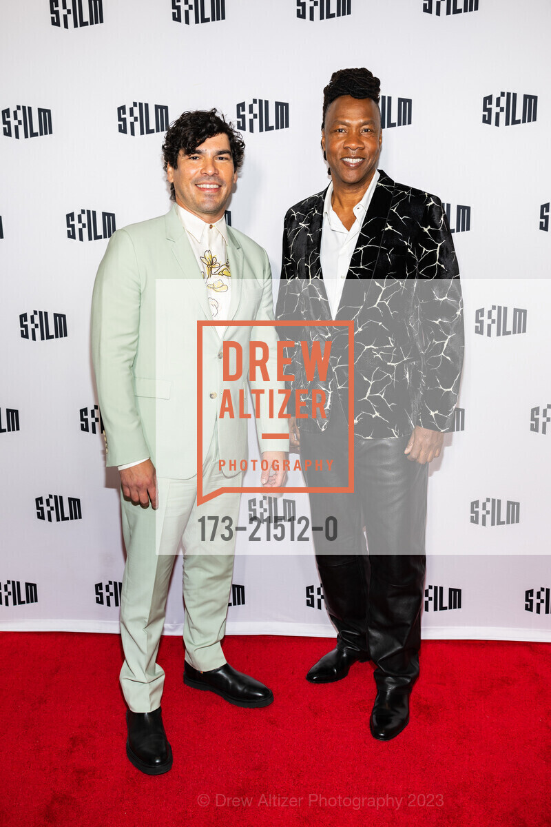 Raúl Castillo, Roger Ross Williams, SFFILM Awards Night Honoring Greta Gerwig, Roger Ross Williams, Cord Jefferson, and Nicolas Cage, Yerba Buena Center for the Arts. 701 Mission St, San Francisco, CA 94103 US, December 4th, 2023, Photo #173-21512-0 Raúl Castillo, Roger Ross Williams, Photo #173-21512-0