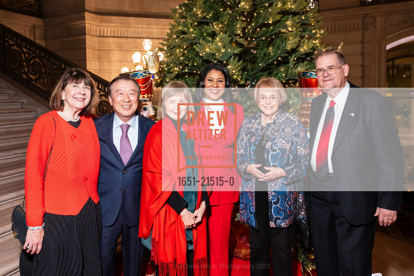 Kathleen Kimura, Hagen Choi, Claudine Cheng, London Breed, Renata Kiefer, James Bridgman, Consular Corps Holiday Party 2023, San Francisco City Hall. 1 Dr Carlton B Goodlett Pl, San Francisco, California 94102 US, December 6th, 2023, Photo #1651-21515-0 Kathleen Kimura, Hagen Choi, Claudine Cheng, London Breed, Renata Kiefer, James Bridgman, Photo #1651-21515-0