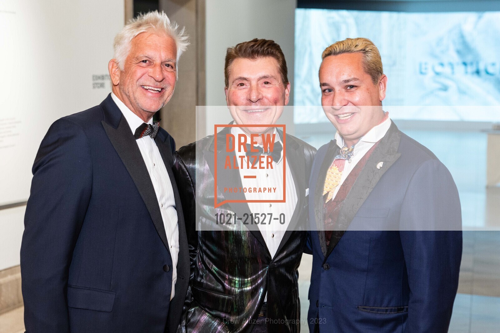 Steve Kulinski, Robert Beadle, Christopher Wiseman, An Elegant Evening in The Court of Honor 2023, Legion of Honor. 100 34th Ave, SF, CA 94121 US, December 12th, 2023, Photo #1021-21527-0 Steve Kulinski, Robert Beadle, Christopher Wiseman, Photo #1021-21527-0