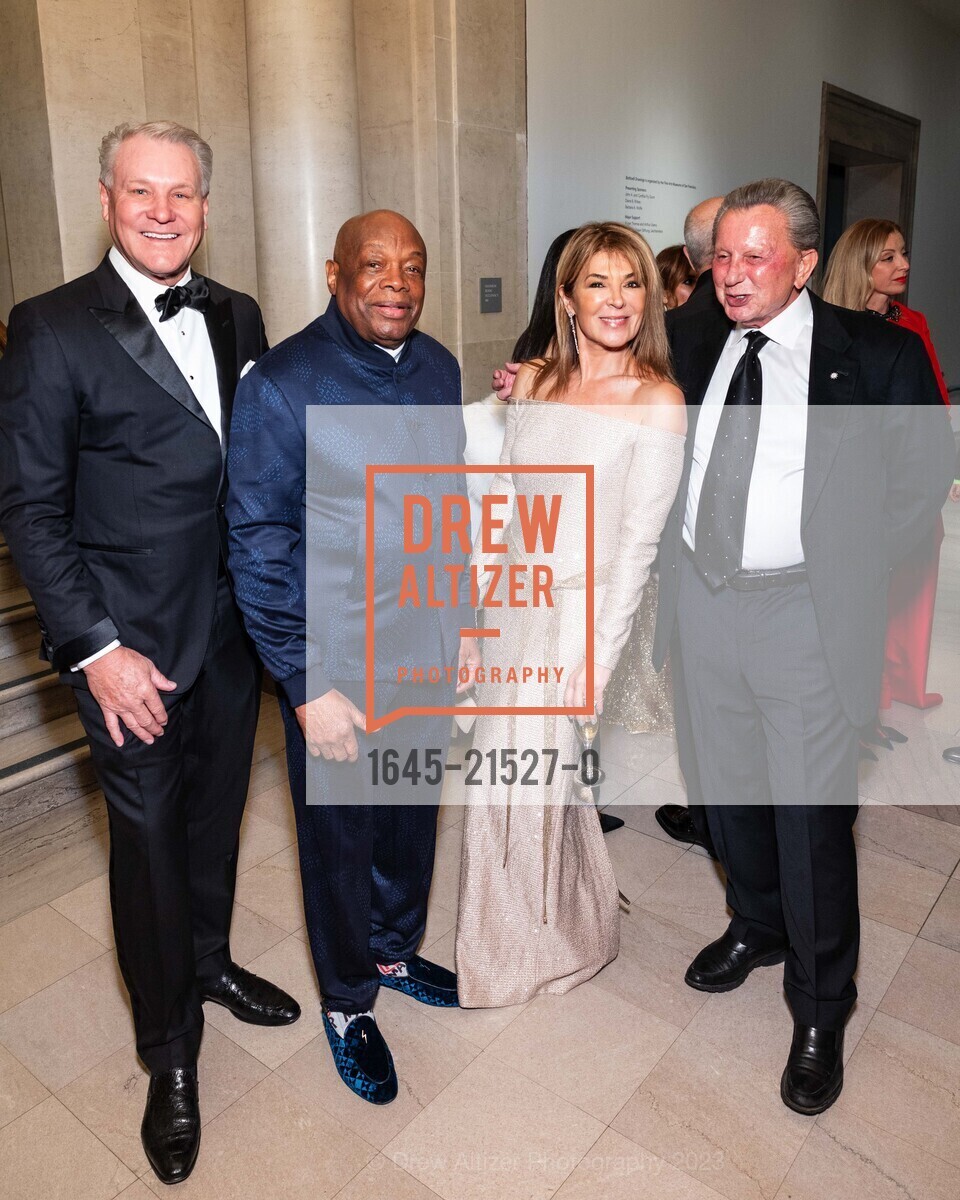 Randy Fry, Willie Brown, Vicki Liviakis, George Marcus, An Elegant Evening in The Court of Honor 2023, Legion of Honor. 100 34th Ave, SF, CA 94121 US, December 12th, 2023, Photo #1645-21527-0 Randy Fry, Willie Brown, Vicki Liviakis, George Marcus, Photo #1645-21527-0