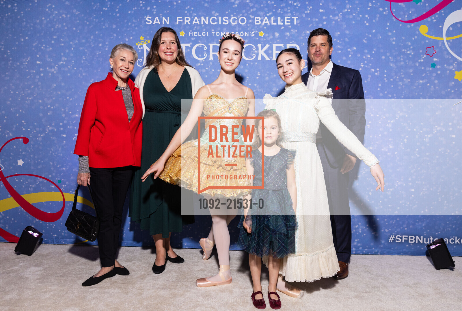 Beth Allen-Hughes, Lily Allen-Hughes, Catia Boucher, Annabelle Allen-Hughes, Campbelle Malicse, David Allen-Hughes, San Francisco Ballet's Nutcracker Luncheon, Zellerbach Rehearsal Hall. 300 Franklin St, SF, CA 94102 US, December 16th, 2023, Photo #1092-21531-0 Beth Allen-Hughes, Lily Allen-Hughes, Catia Boucher, Annabelle Allen-Hughes, Campbelle Malicse, David Allen-Hughes, Photo #1092-21531-0