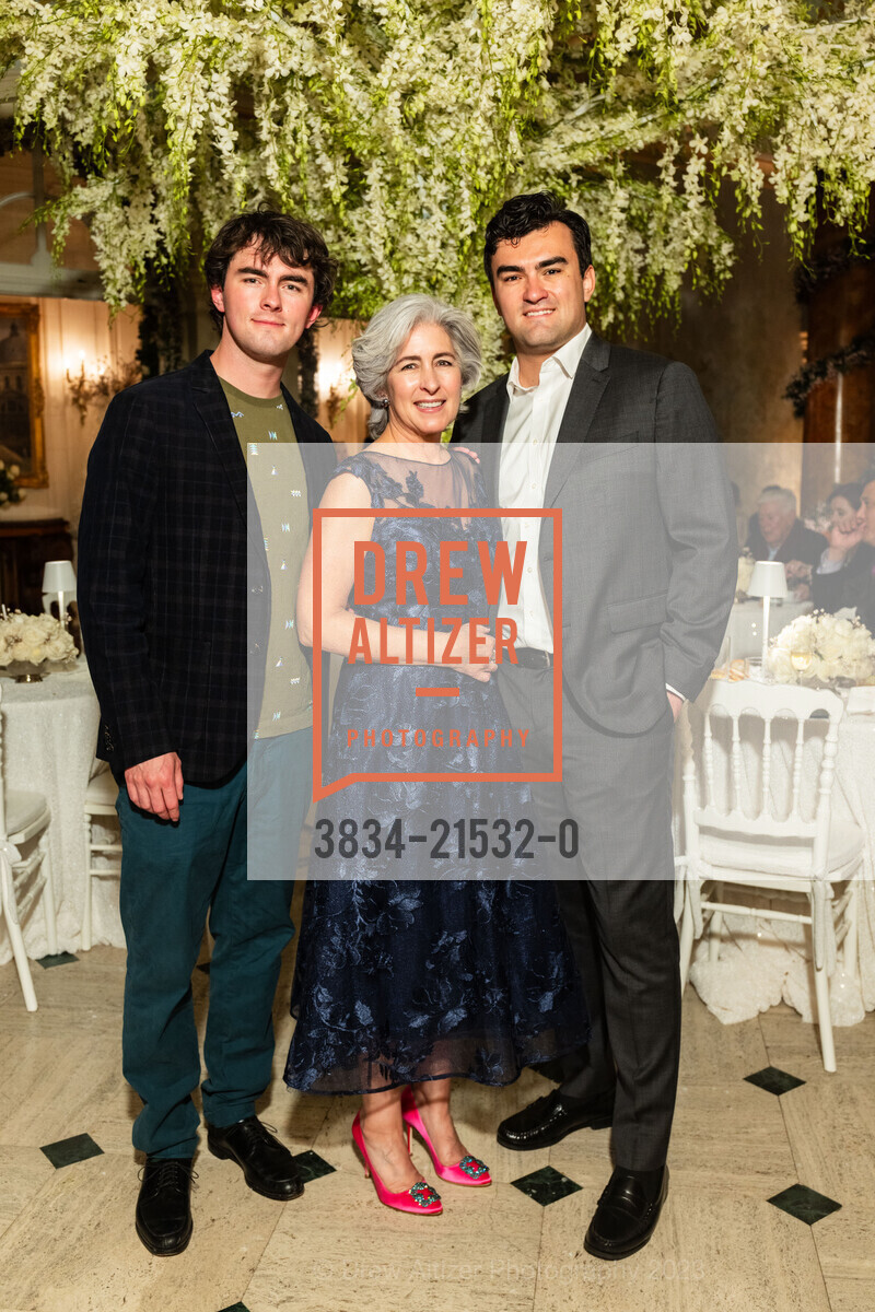 Dunham McBride, Yvette Robbins, Forrest McBride, Photo #3834-21532-0